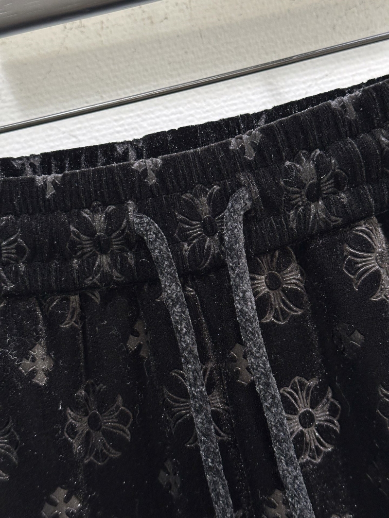 Ch*0me He**ts long pants